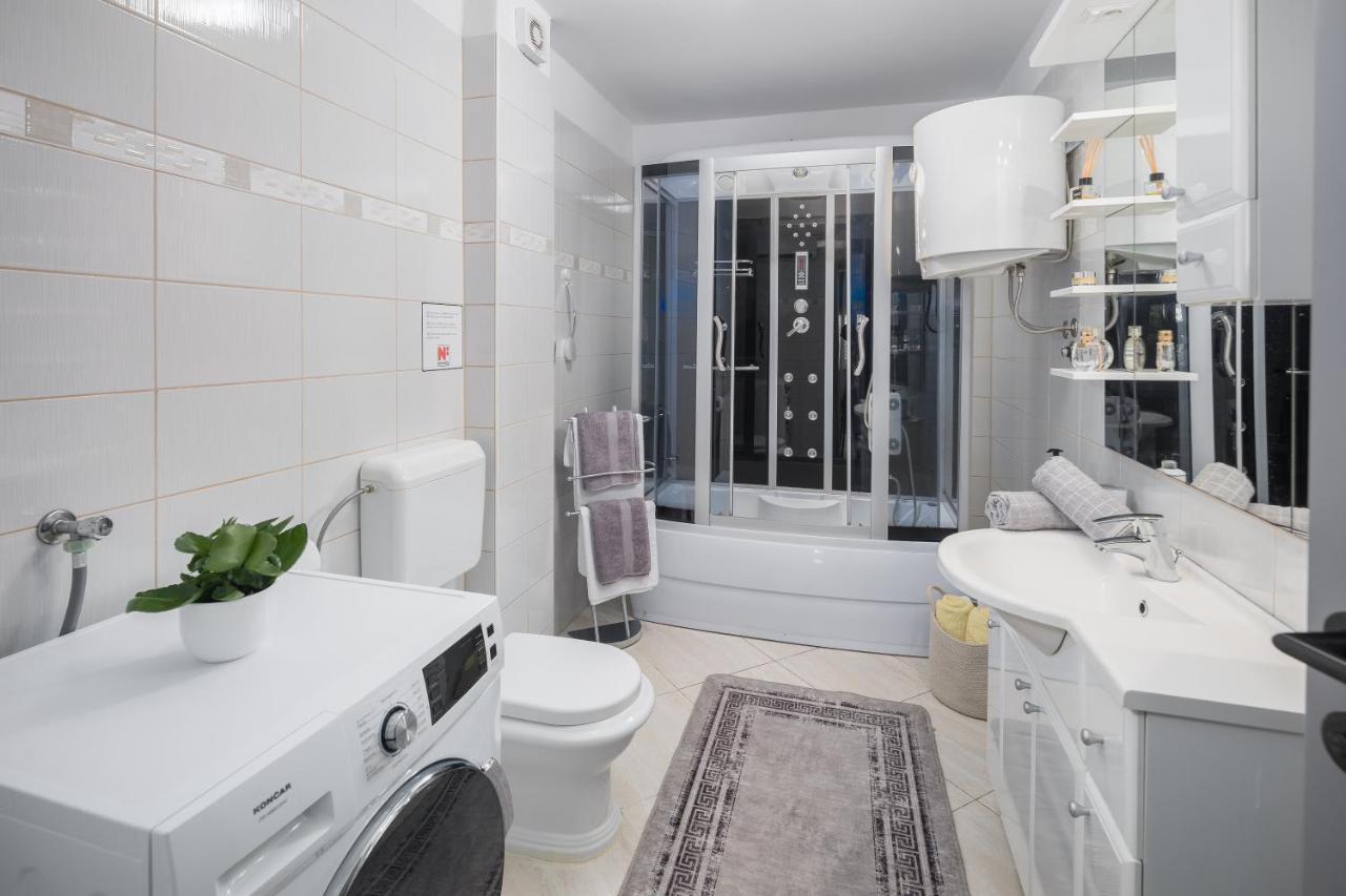 Family Vacation Villa Žbandaj 外观 照片