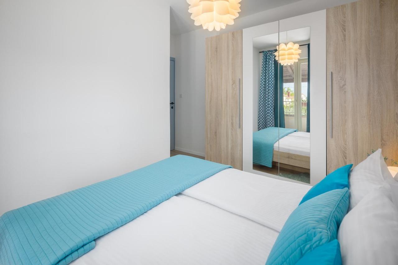Family Vacation Villa Žbandaj 外观 照片